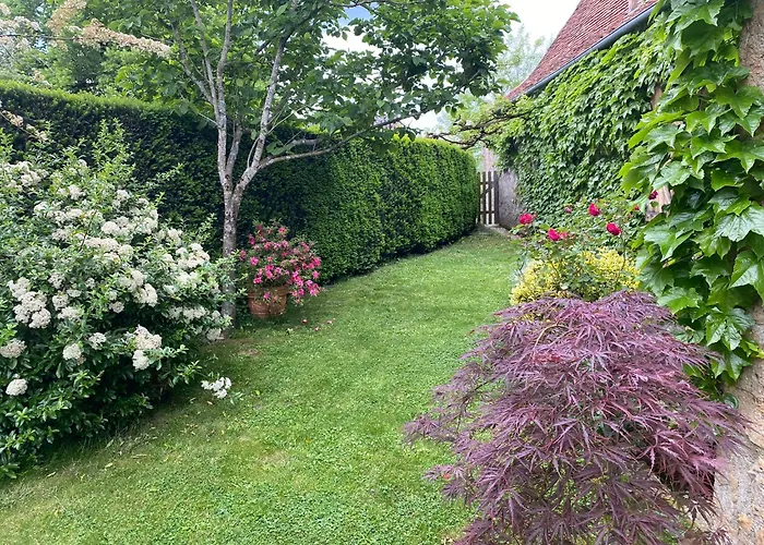 Manoir De Rieuzal Bed & Breakfast Loubressac
