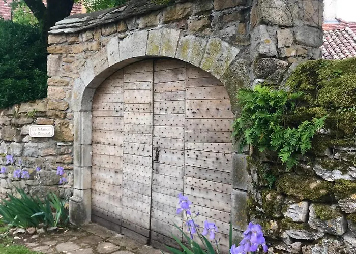 Manoir De Rieuzal Bed & Breakfast