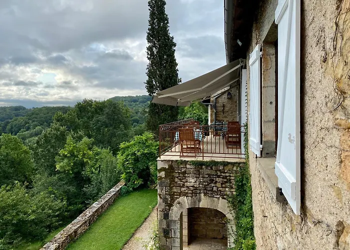 Manoir De Rieuzal Loubressac