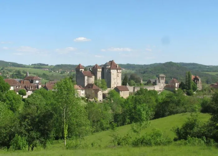 Manoir De Rieuzal Bed & Breakfast Loubressac