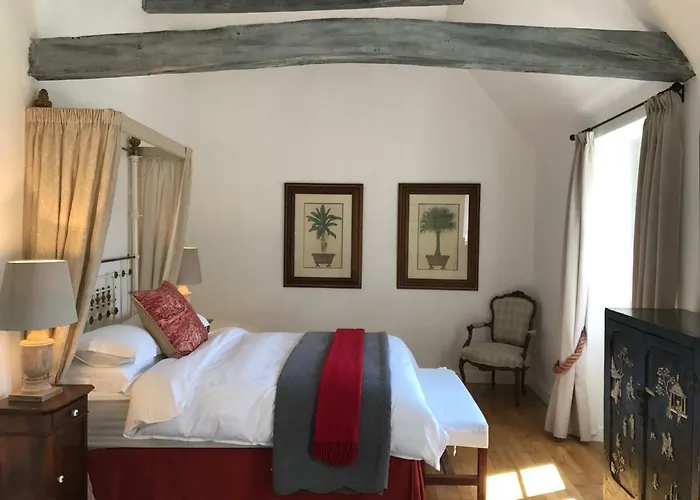 Manoir De Rieuzal Bed & Breakfast
