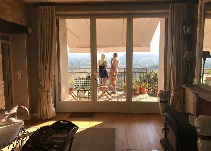 Manoir De Rieuzal Bed & Breakfast Loubressac